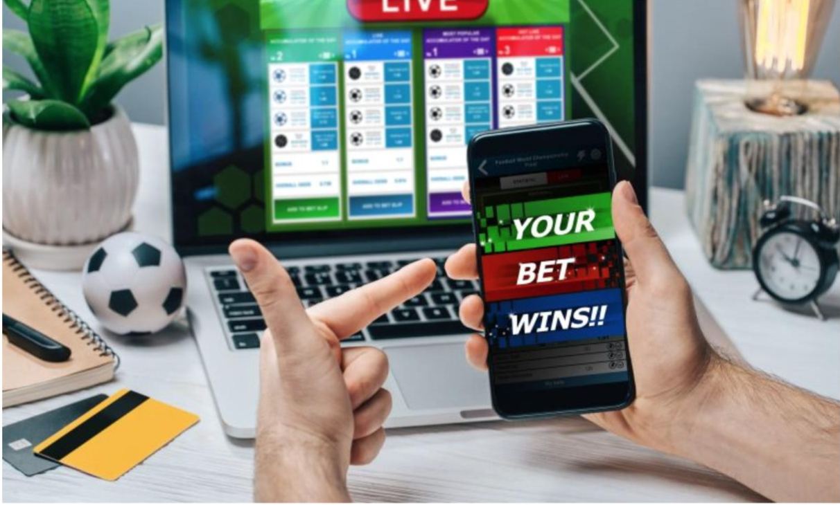 77win nổ hủ là game gì